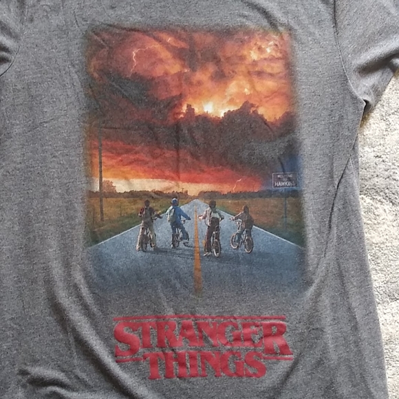 STRANGER THINGS TEE - Picture 3 of 3